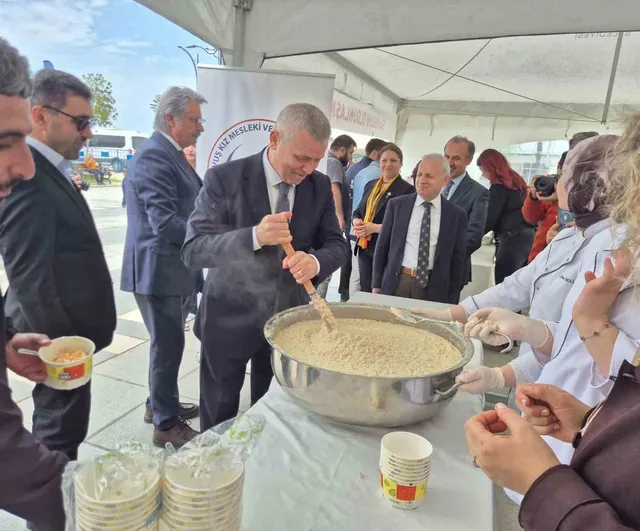 Samsun'da Türk Mutfağı Haftası'nda Yöresel Lezzetler Tanıtıldı