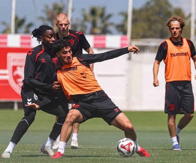 Samsunspor, RAMS Başakşehir Deplasmanına Hazırlıklarını Tamamladı
