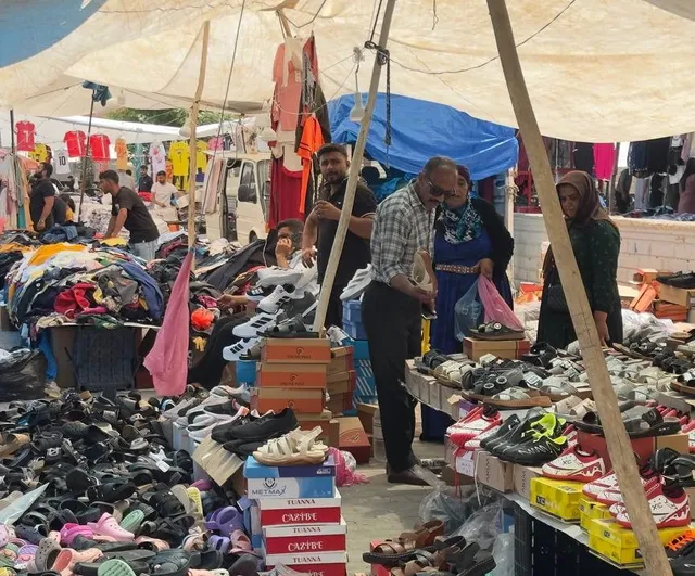 Şanlıurfa Ceylanpınar'da Bayram Öncesi Çarşıda Yoğunluk ve Esnaf Beklentileri