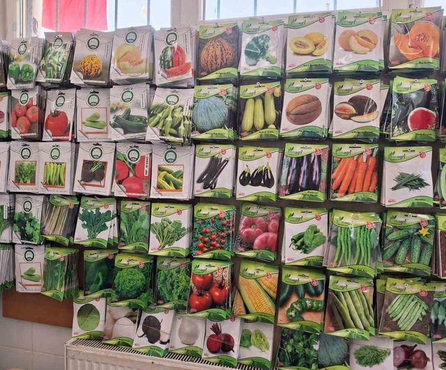 Selendi Ziraat Odası'ndan üreticilere yeni hizmet: zirai ilaç ve gübre satış ofisi açıldı