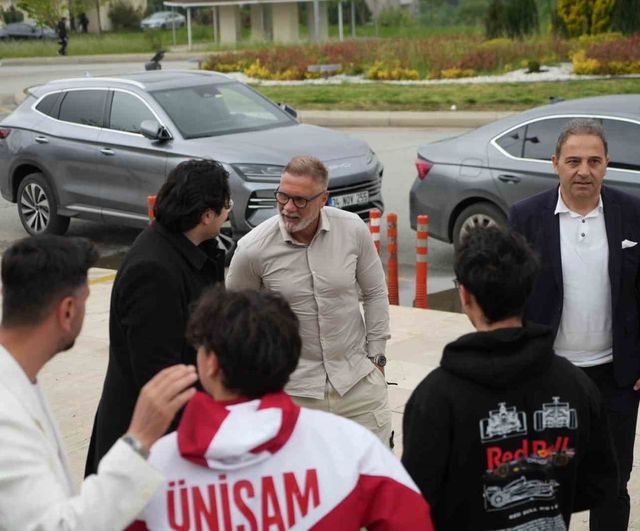 Thorsten Fink: "Galatasaray maçı şimdiye kadar aldığımız en önemli galibiyetti"