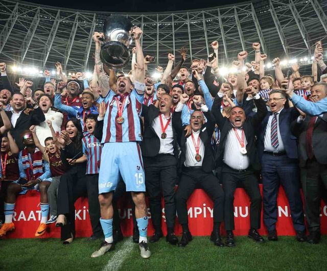 Trabzonspor Ziraat Türkiye Kupası'nı kazandı