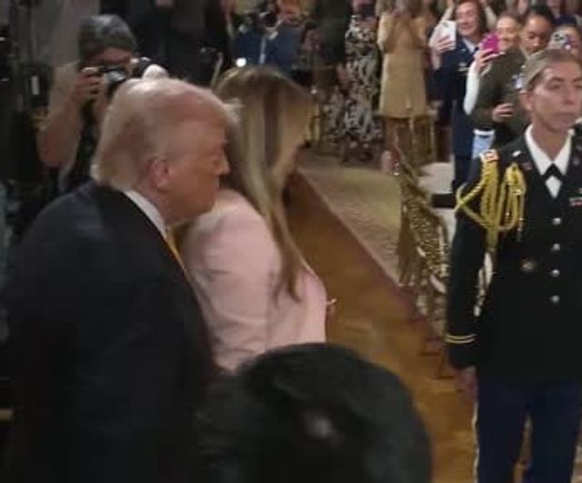 Trump: İran ile "anlaşma yapmak isteyen kişilerle görüşüyoruz"