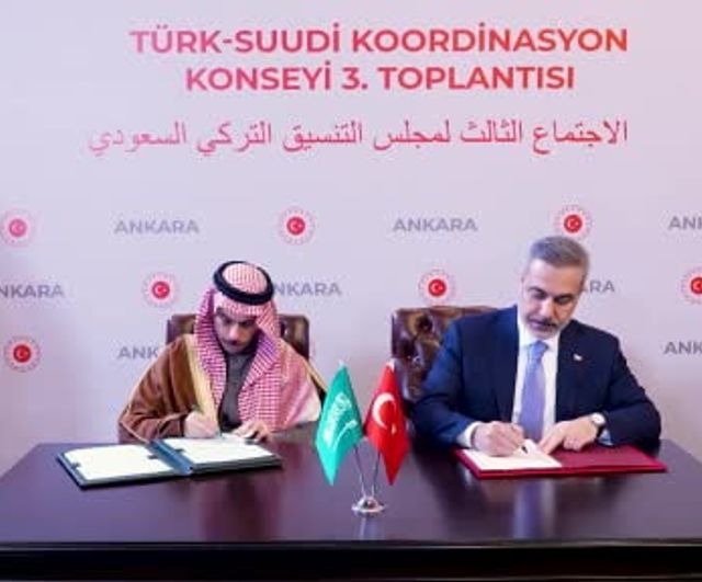 Türkiye ile Suudi Arabistan arasında diplomatik ve hususi pasaportlarda vize muafiyeti anlaşması imzalandı