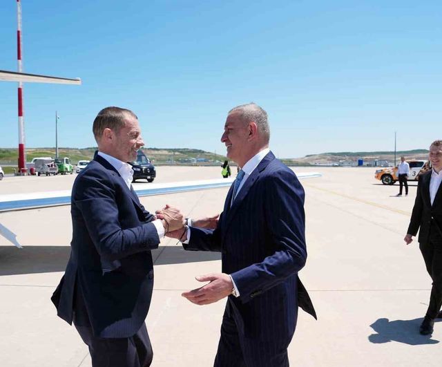 UEFA Başkanı Aleksander Ceferin İstanbul'a geldi: Avrupa Ligi finali öncesi gala yemeğine katılacak