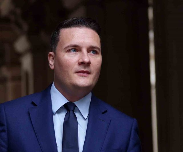 Wes Streeting, Starmer'a Karşı Liderlik Yarışında Mücadele Edeceğini Açıkladı