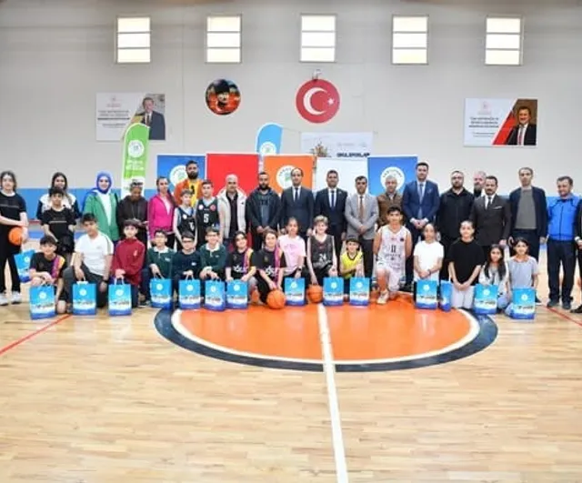 Yeşilyurt Okullararası Basketbol Turnuvası tamamlandı: Dostluk ve rekabet ön planda