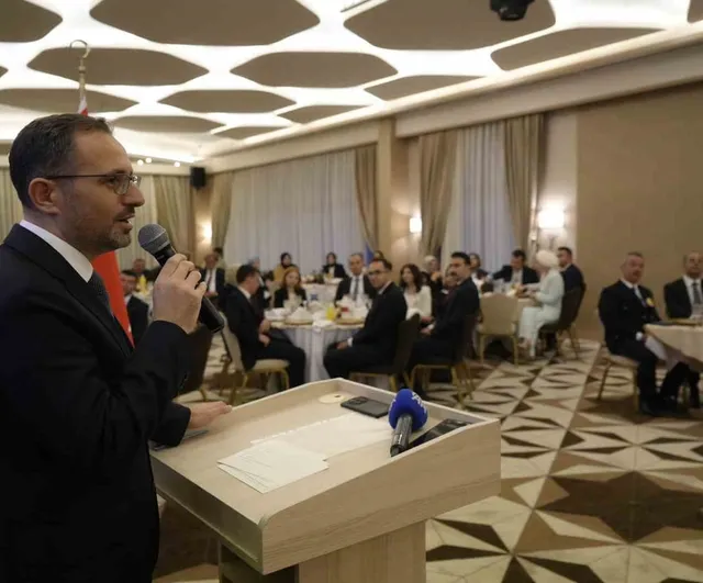 Adalet bakan yardımcısı Ayyıldız Gümüşhane’de hakim ve savcılara veda programına katıldı