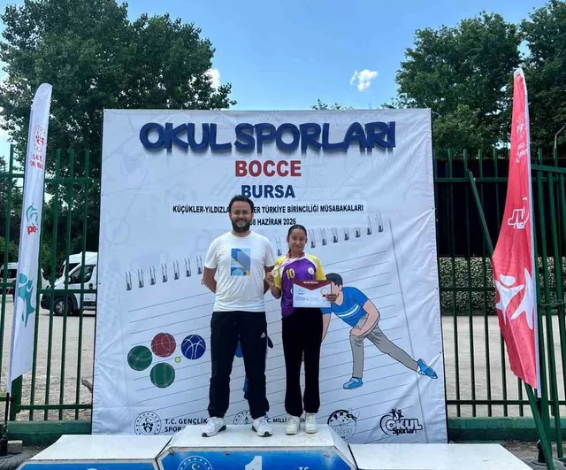Afyonkarahisarlı sporculardan Bocce Türkiye Finalleri'nde 7 madalya
