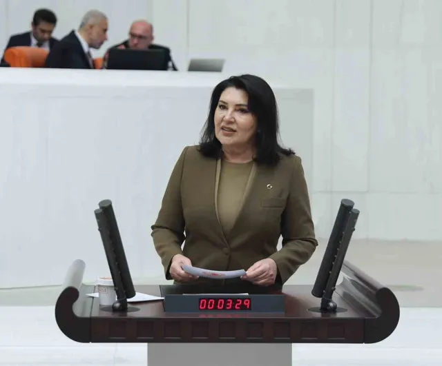 AK Parti Adana milletvekili Karamık’tan finansal okuryazarlık vurgusu