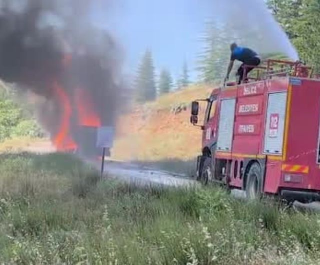 Akaryakıt tankeri Delice'de alev aldı, yangın ormana sıçramadan söndürüldü