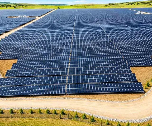 Aksa Enerji'nin Gaziantep Pamuk Depolamalı GES'i ticari üretime başladı