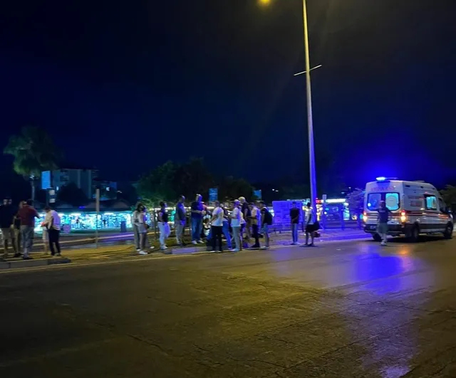 Alanya’da otomobilin çarptığı Çek turist hayatını kaybetti