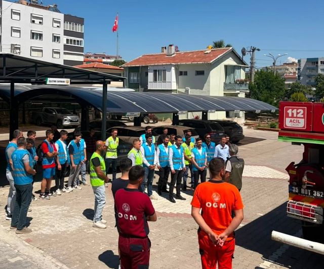 Aliağa Ülkü Ocakları'na Uygulamalı Orman Yangınları Eğitimi
