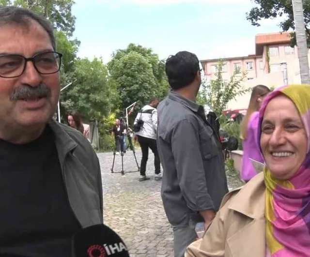 Ankara’da anne ve baba çocuğuna destek olmak için YKS’ye girdi