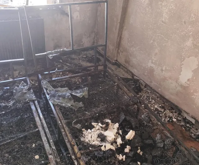 Antakya Serinyol Mahallesi’nde müstakil ev yangını kısa sürede kontrol altına alındı