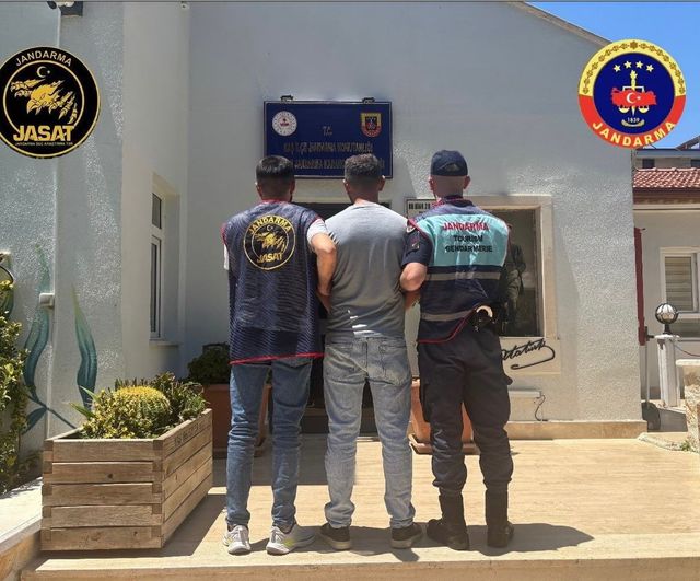 Antalya'da 72 saatte 214 aranan şahıs yakalandı