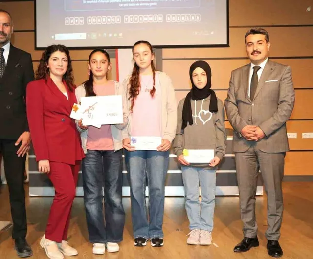 Atasözü ve deyim avcıları yarışmasının Sivas finali tamamlandı