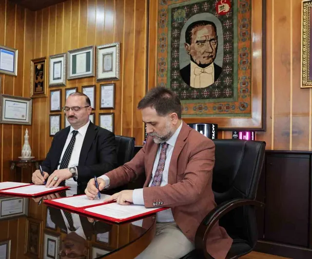 Atatürk Üniversitesi ile Yakutiye Belediyesi, kampüsün sosyal ve kültürel altyapısını güçlendirecek protokol imzaladı