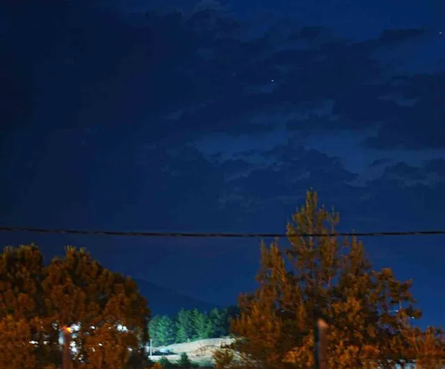 Ay ve Venüs buluşması Muğla semalarında görsel şölen oluşturdu