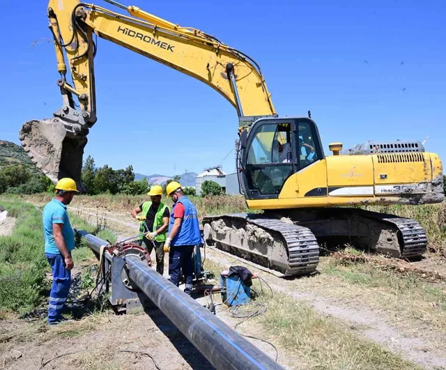 Aydın Büyükşehir'den Söke Yenidoğan'a 8 milyon TL'lik içme suyu isale hattı yatırımı