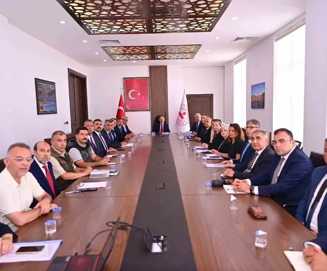 Aydın valisi Dr. Osman Varol Söke’de kamu yatırımlarını ve çalışmaları inceledi