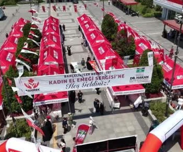 Bahçelievler'de BAHMEK Kurs Sergisi açıldı — 750 kadının üretimleri sergilendi