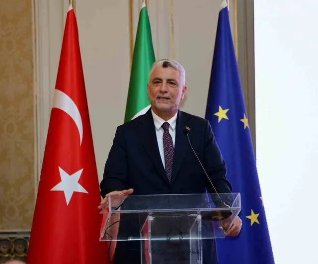 Bakan Bolat: Türkiye-İtalya ticaret hacmi hedefi 40 milyar dolar