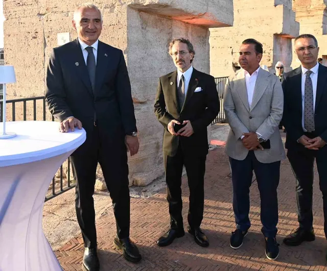Bakan Ersoy Roma’da Giuli ile Görüştü; "Troya ve Roma" Sergisi Kolezyum Arkeoloji Parkı’nda Açıldı