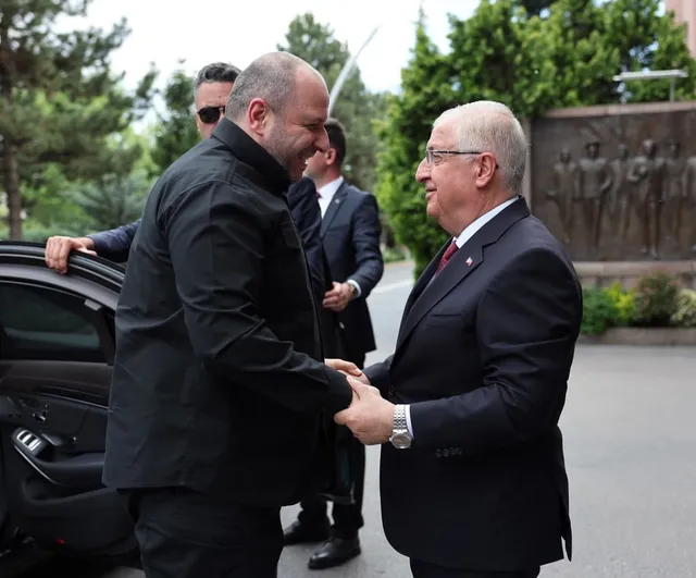 Bakan Güler, Ukrayna Güvenlik Konseyi Sekreteri Umerov ile Milli Savunma Bakanlığında Görüştü