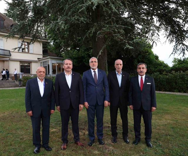 Bakan Işıkhan, Cenevre’de işçi, işveren ve memur temsilcileriyle bir araya geldi