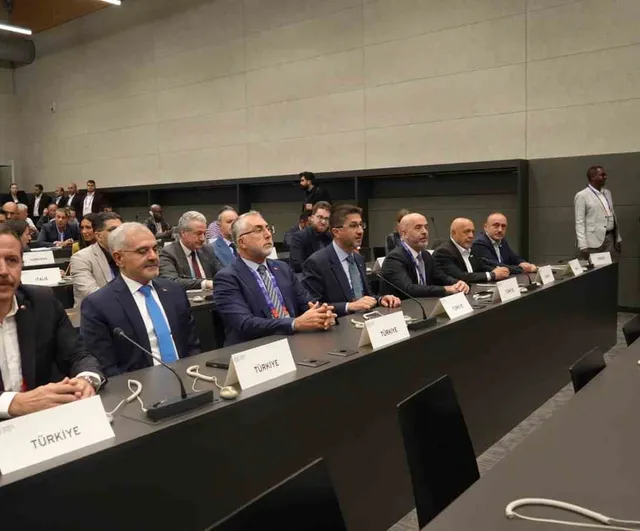 Bakan Vedat Işıkhan, ILO 114. Uluslararası Çalışma Konferansı'nda 'İnsana Yakışır İş' ve Adil Geçiş Vurgusu Yaptı