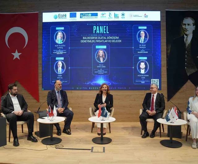 Balıkesir'de dijital dönüşüm rotası programı gerçekleştirildi
