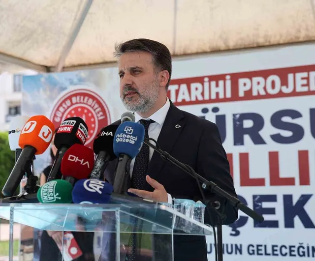 Başkan Vekili Şahin Biba, Gürsu'da projeleri ve esnaf taleplerini değerlendirdi