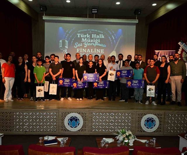 Battalgazi'de Türk Halk Müziği Ses Yarışması'nın kazananları açıklandı