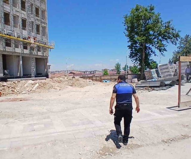 Battalgazi zabıtası YKS için sahadaydı