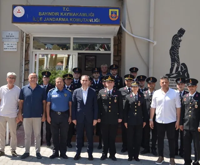 Bayındır Kaymakamı Murat Mete'den Jandarma Komutanlığına 187. Kuruluş Yıldönümü Ziyareti