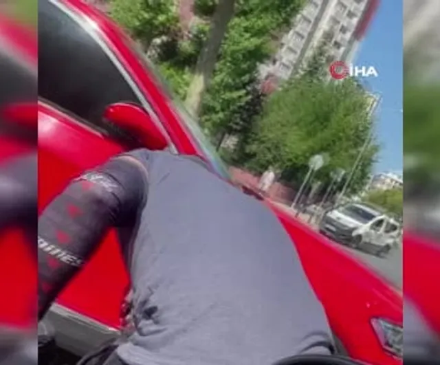 Beylikdüzü'nde plakasını eğerek yakalanmaktan kaçınan motosikletliye 320 bin lira ceza