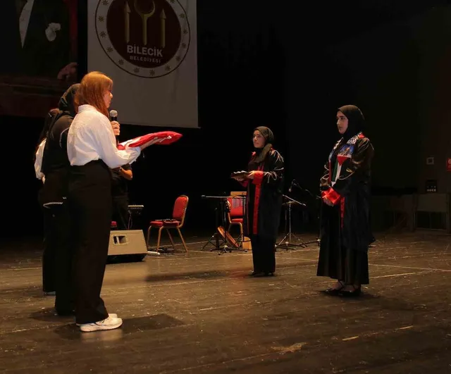 Bilecik'te imam hatip liselerinin ilk ortak mezuniyet programı