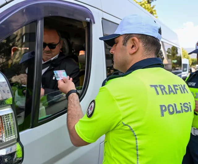 Bolu’da okul servislerine müşterek denetim ve bilgilendirme