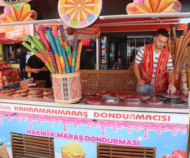 Bolu'da Sıcak Havalar Dondurma Satışlarını Canlandırdı