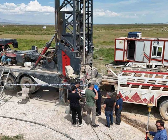 Bolvadin'de hayvan pazarı için inceleme