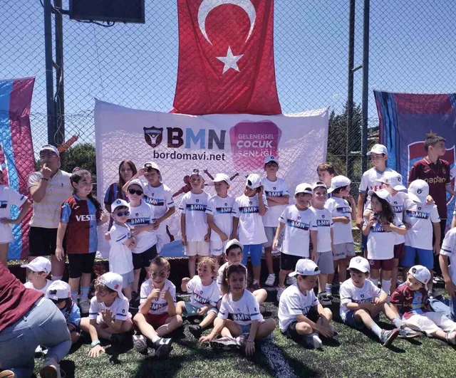 BordoMavi.Net’in geleneksel çocuk şenliği Üsküdar’da renkli görüntülere sahne oldu