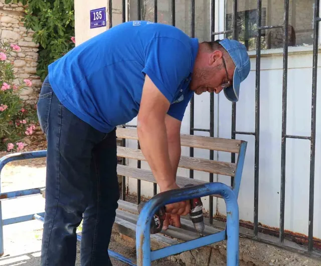 Bozdoğan’da belediye kaynakları üretime dönüşüyor: oturma bankı üretimiyle tasarruf ve yaşam kalitesi artıyor