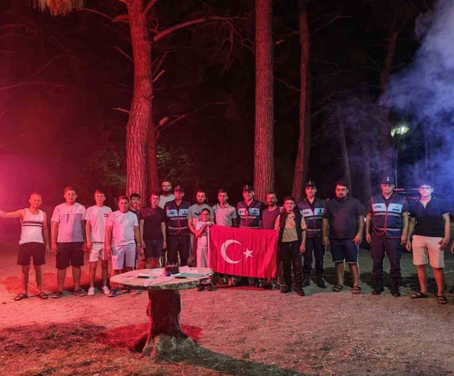 Bozyazı'da gençlerden jandarmaya sürpriz kavga ihbarı ile kutlama