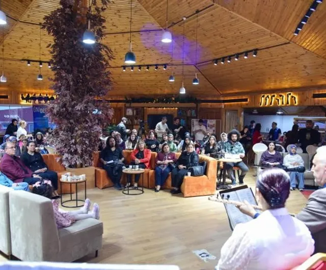 BŞEÜ'de 'Türk Töresinde Kadın' Söyleşisi ve 'Türkülerle Bilecik' Akşamı Düzenlendi