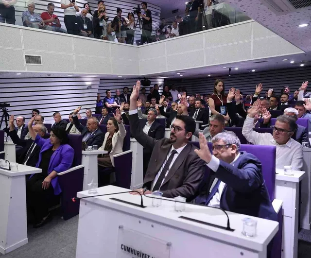 Buca belediyesi başkanvekilliğine Hüseyin Benzer seçildi