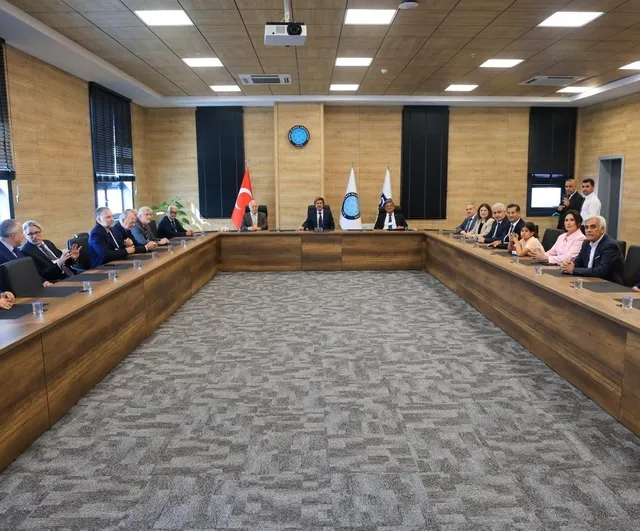 BUÜ ve JLU Giessen 7. Akademik Günleri tamamlandı; iş birliği hukuk ve iktisadı kapsayacak şekilde genişledi