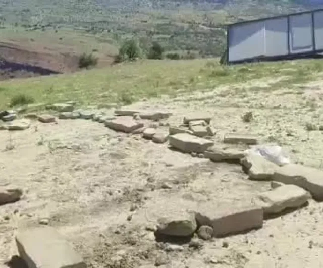 Çemişgezek'te kuvvetli rüzgar konteyneri yaklaşık 100 metre sürükledi