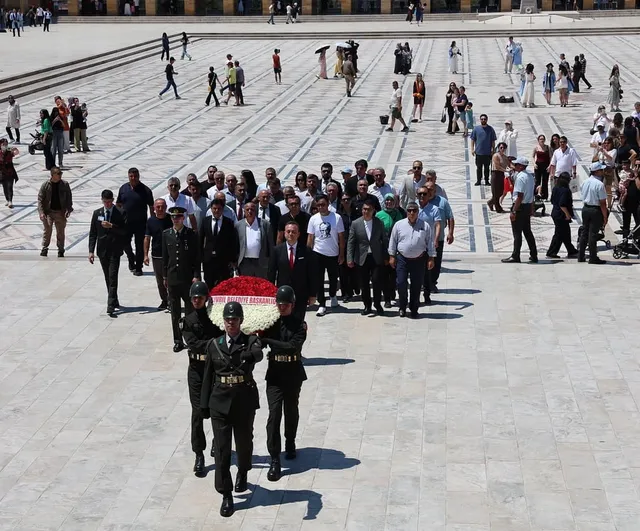 Çivril heyeti Anıtkabir'de Atatürk'ün huzurunda
